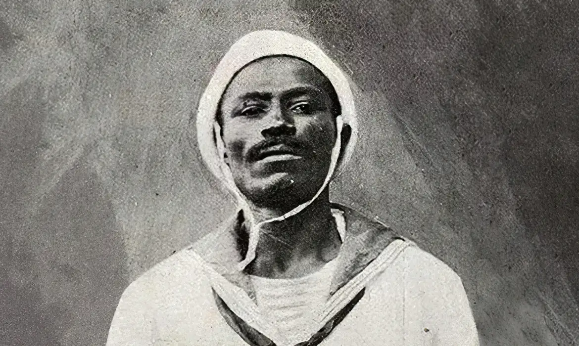 João Cândido, também conhecido como almirante negro, foi um dos líderes da Revolta da Chibata