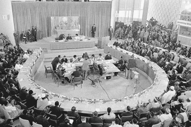 https://derekbishton.com/the-organisation-for-african-unity-oau-established/