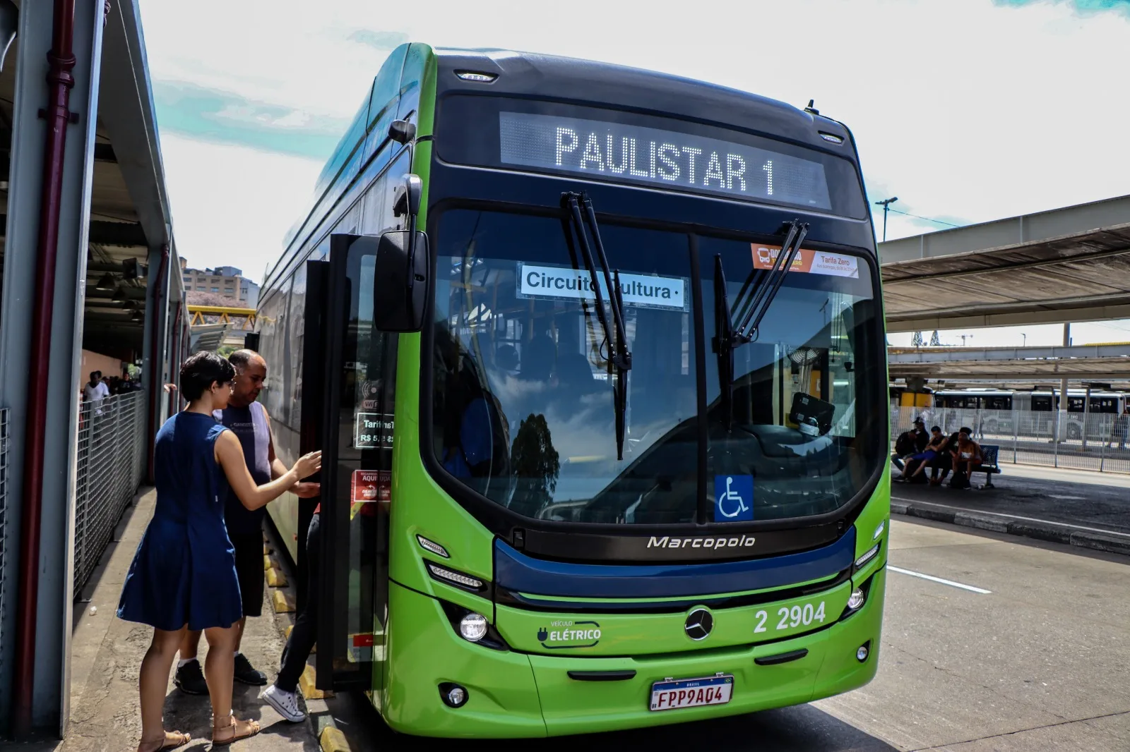 Para explorar o Centro de SP, linhas de ônibus gratuitas do Paulistar ligam parques, museus e centros culturais