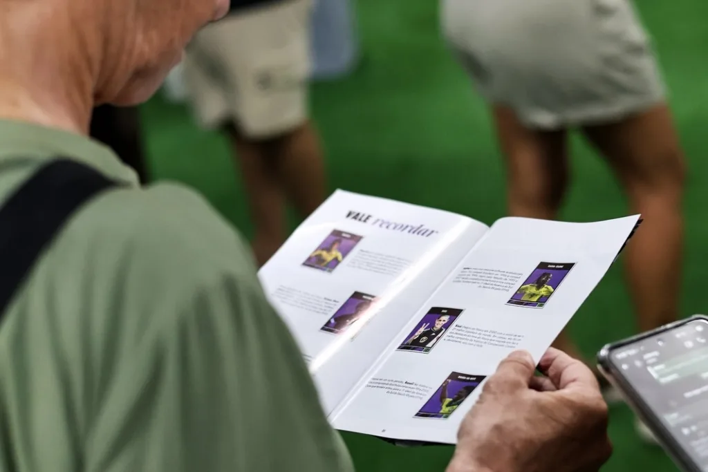 Para Aira Bonfim, a história do futebol feminino também foi construída longe dos grandes campeonatos, com a presença de mulheres nos clubes, bairros e periferias.