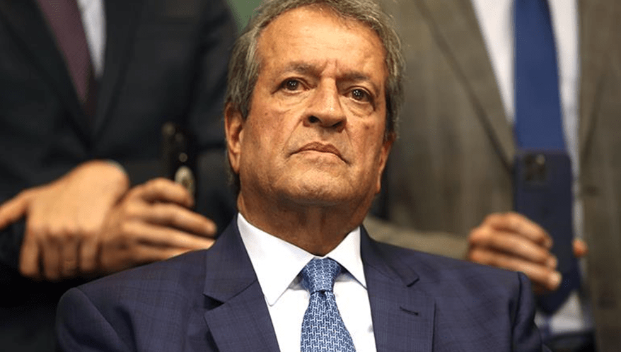Dino manda bloquear R$ 119 milhões de Valdemar Costa Neto.(Imagem: Valter Campanato/Agência Brasil)