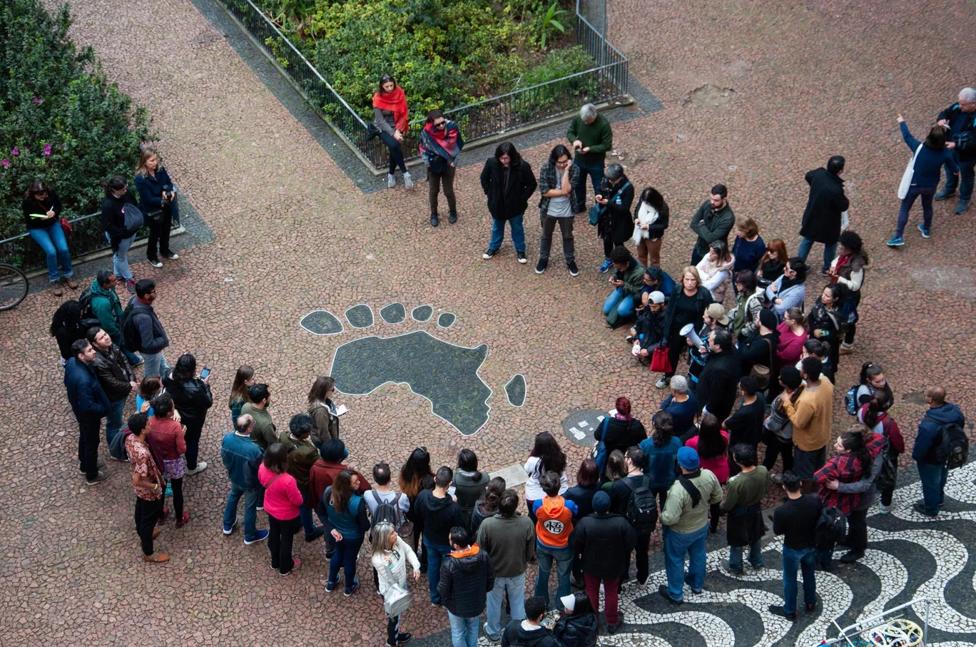 Museu de Percurso do Negro é uma iniciativa do movimento negro para reconhecer nas ruas de Porto Alegre a presença africana e afro-brasileira apagada da memória oficial
