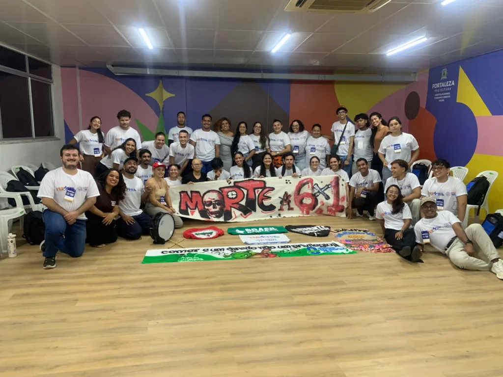 A Programação contará com rodas de conversa, cine debate, oficinas e a presença da Feira Negra Fortaleza durante todos os dias.
