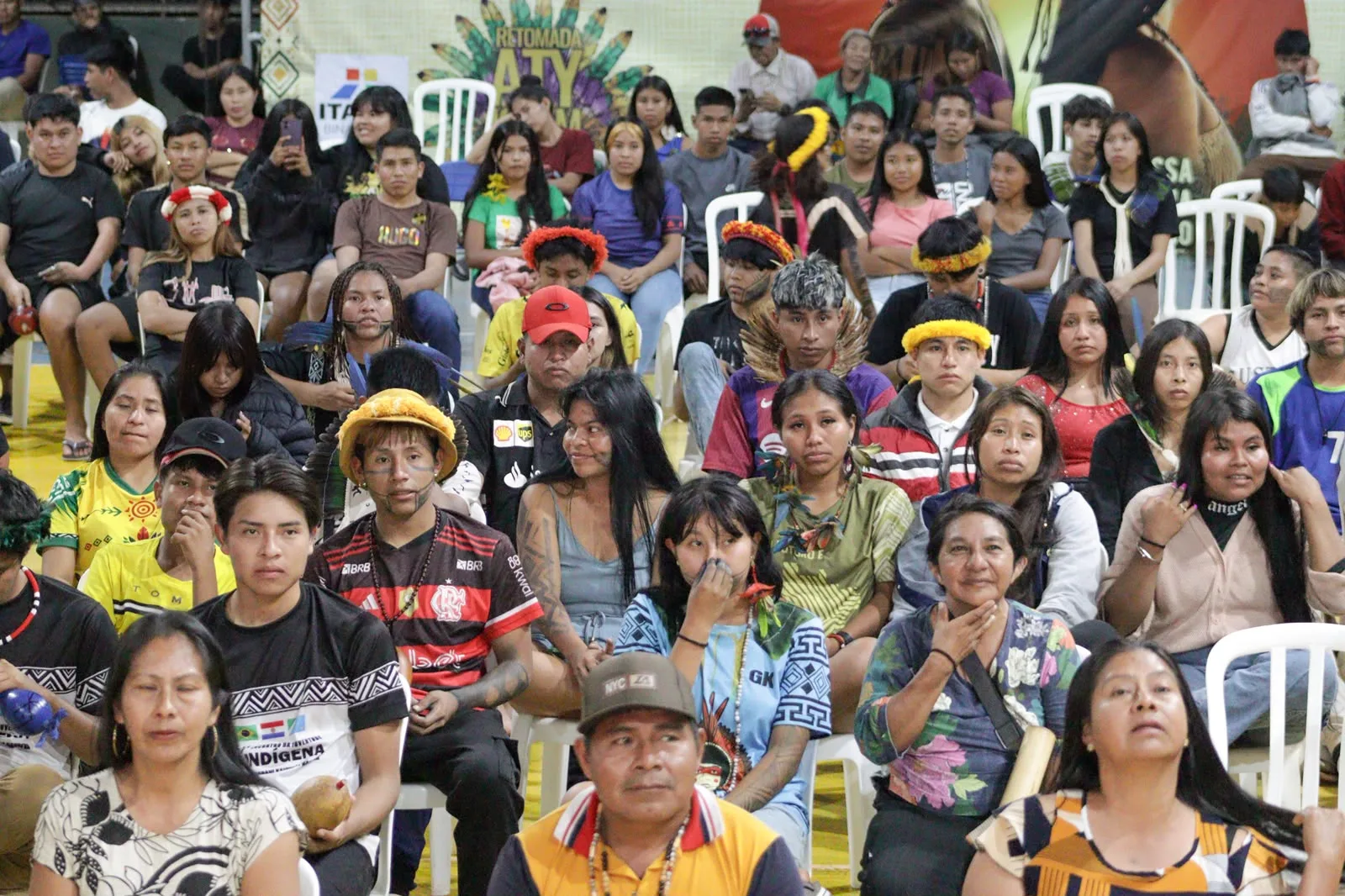 Juventude Guarani Kaiowá e Nhandewa reunida no Mato Grosso do Sul