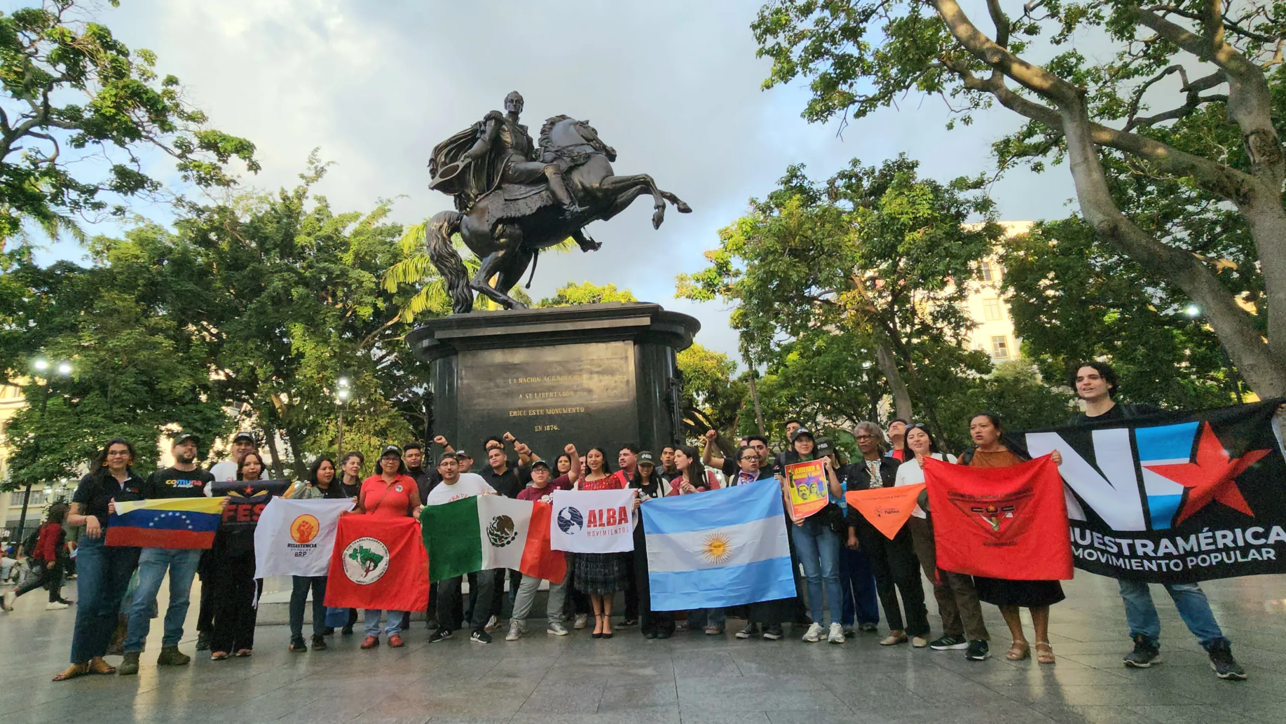 Jovens de nove países da América Latina realizam brigada de solidariedade e formação política na Venezuela
