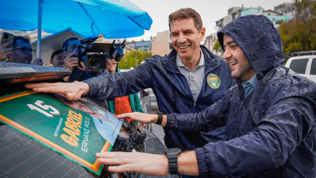 Gabriel e Ernani realizaram primeiro ato da campanha em Porto Alegre
