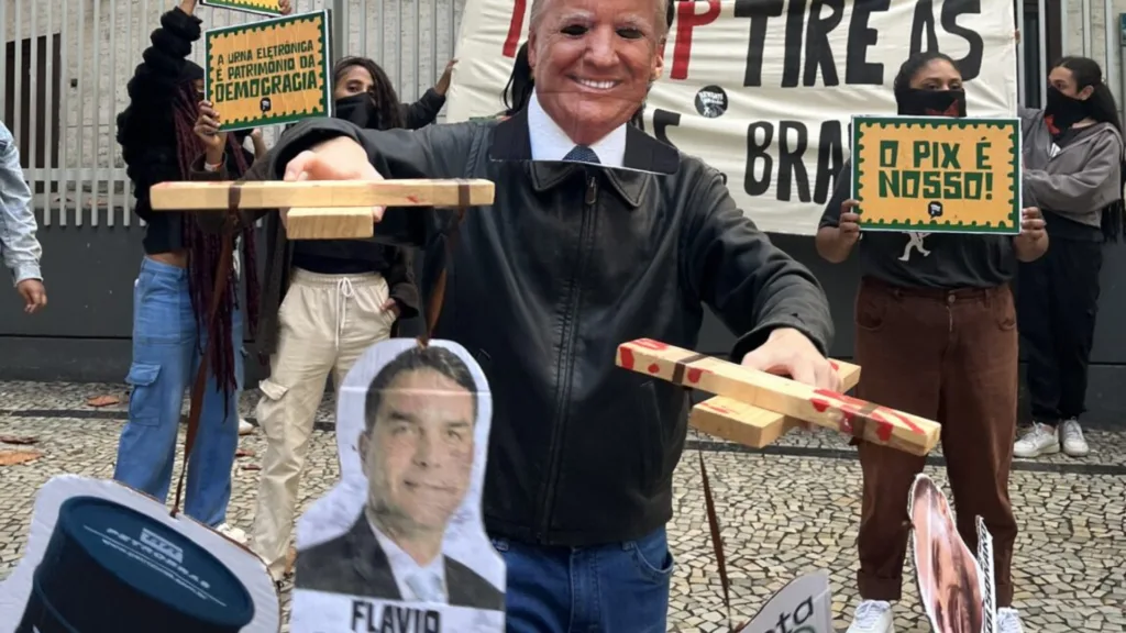 Intervenções pacíficas em frente à embaixada dos EUA