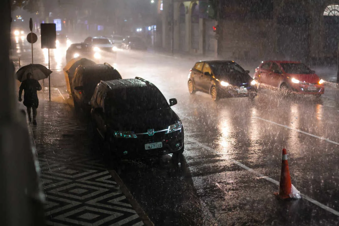 Chuva retorna ao RS nesta quarta-feira (12) e deve persistir nos próximos dias