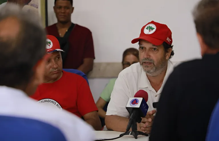 MST entrega 7,6 toneladas de medicamentos a Cuba em meio à asfixia energética