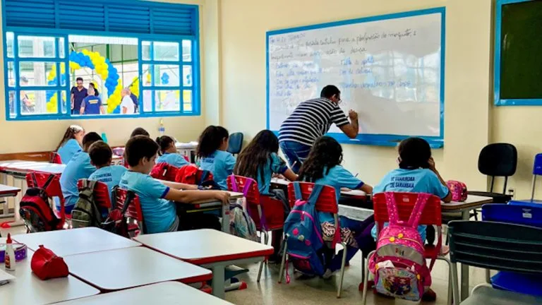 DF tem baixo desempenho em indicador de qualidade de ensino no Brasil