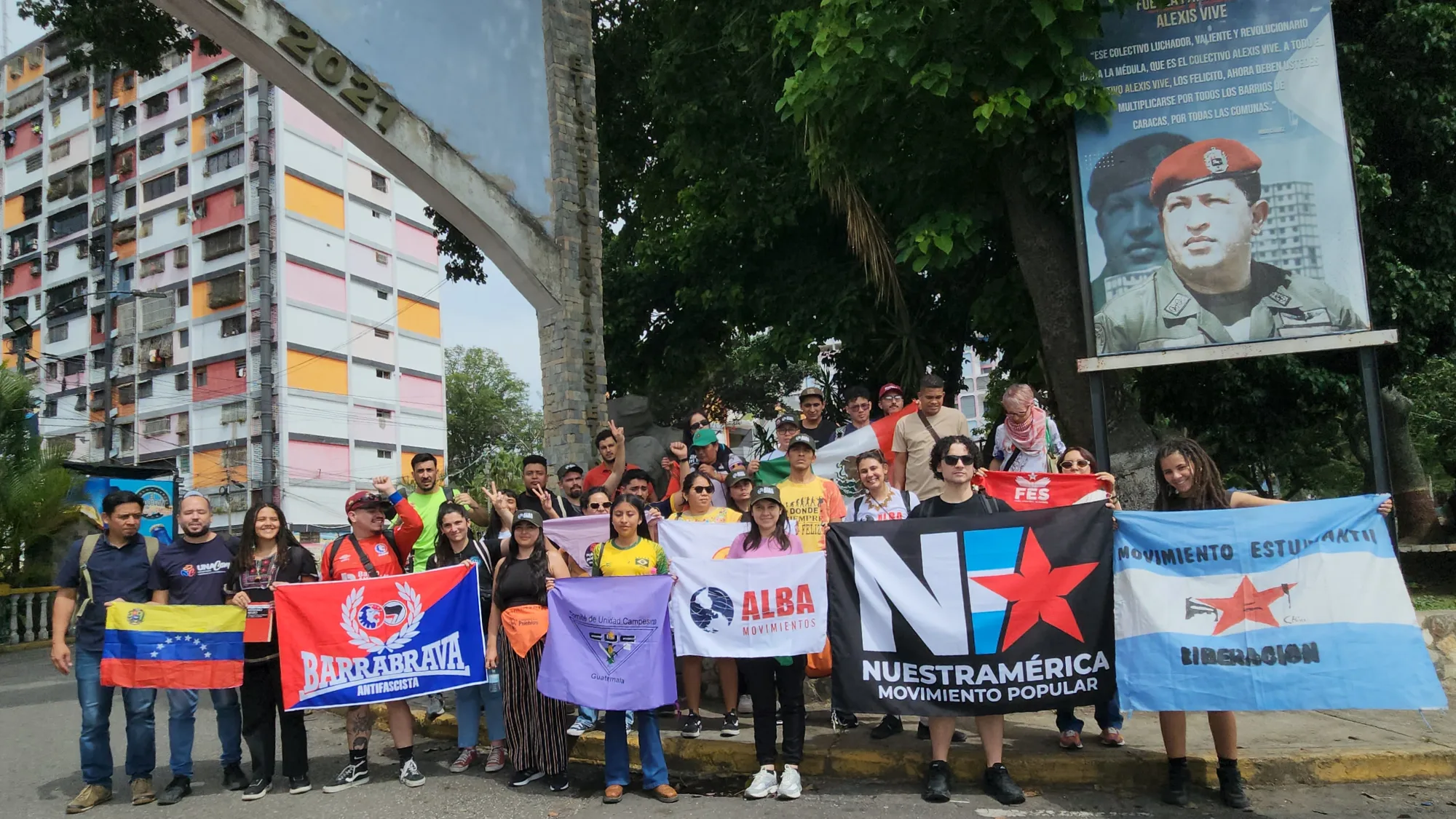 Brigada Internacional Fidel Castro, organizada pela Alba Movimentos.