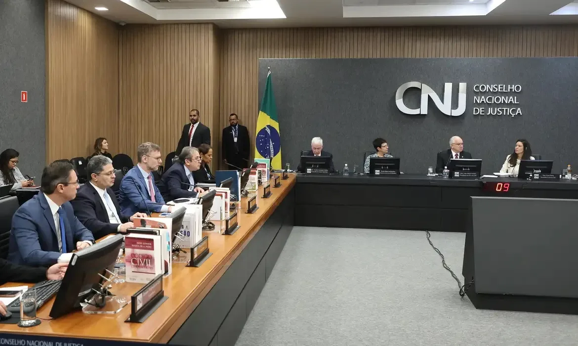 cnj