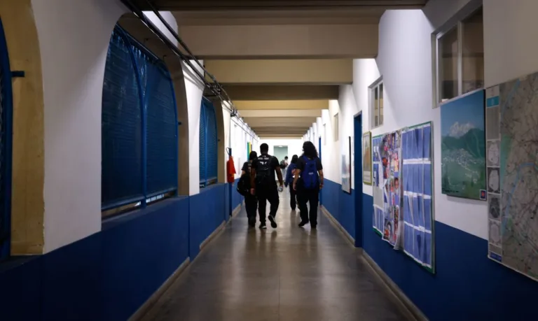 Bullying e cyberbullying passaram a existir formalmente no Código Penal em 2024, com Lei 14.811/2024