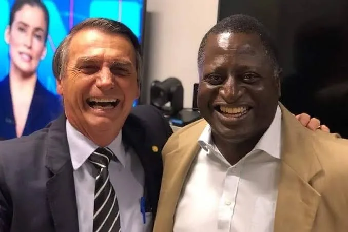 Hélio Lopes e Jair Bolsonaro são amigos desde que serviram juntos nas Forças Armadas