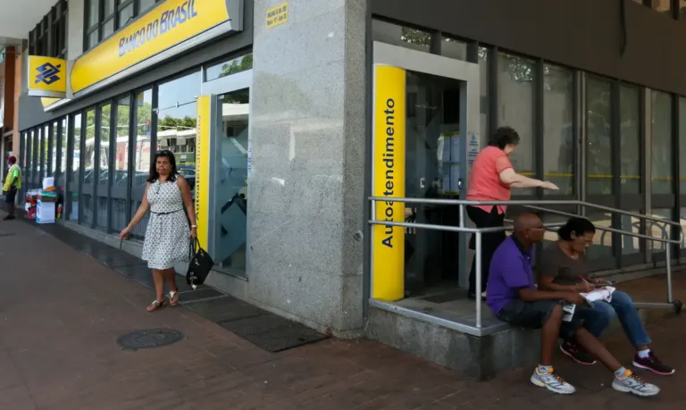 Bancários da Paraíba fazem paralisação de 24h nesta quinta (20) em todo o estado