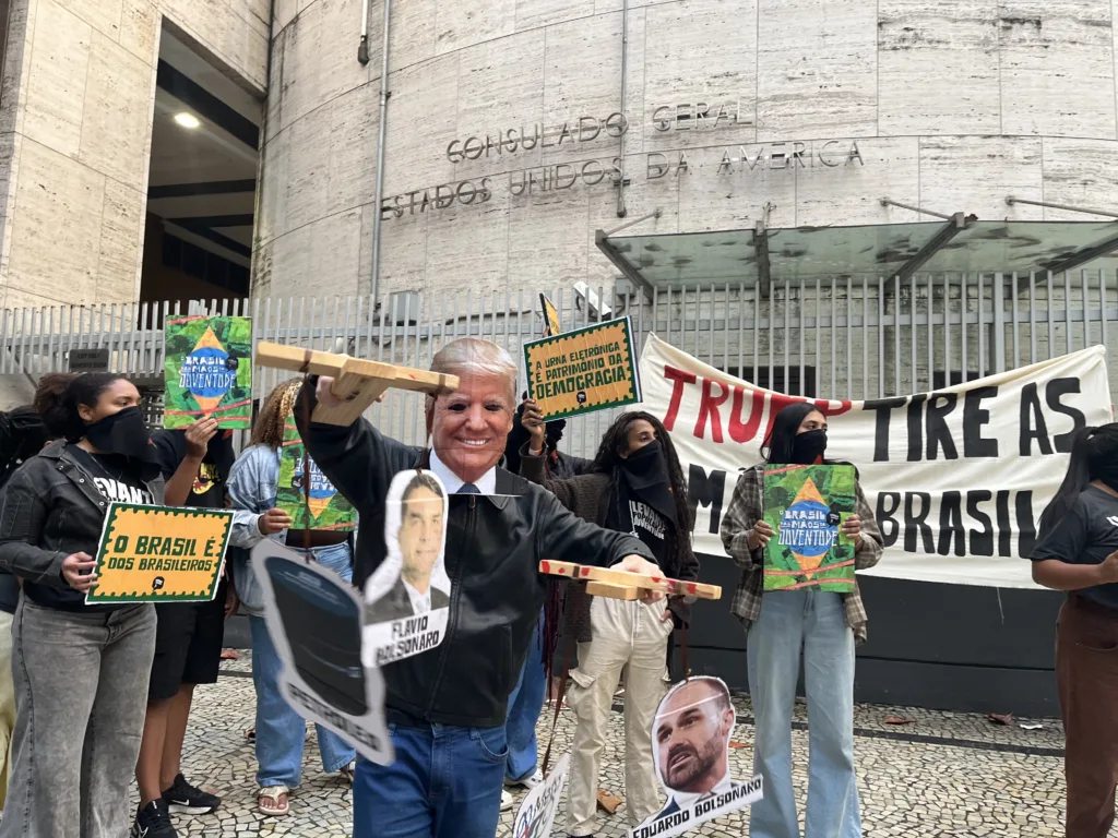 Ato anti-imperialista no Rio de Janeiro