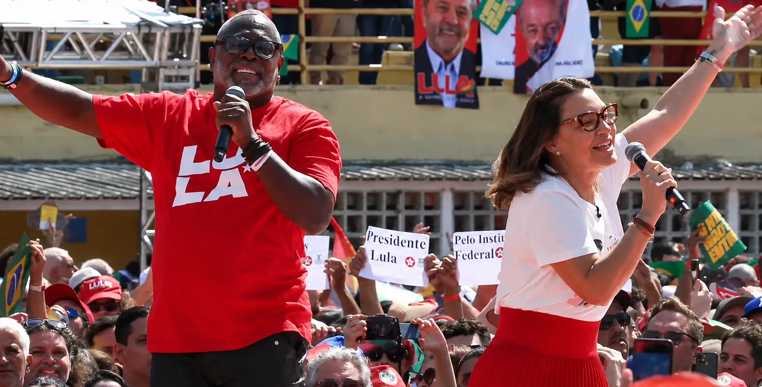 Janja lança jingle de campanha com pastor evangélico Kleber Lucas em ato de Lula deste domingo (16)