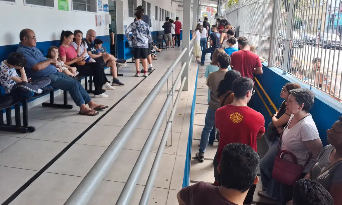 Neste sábado, um número reduzido de postos de vacinação funciona no município de São Paulo