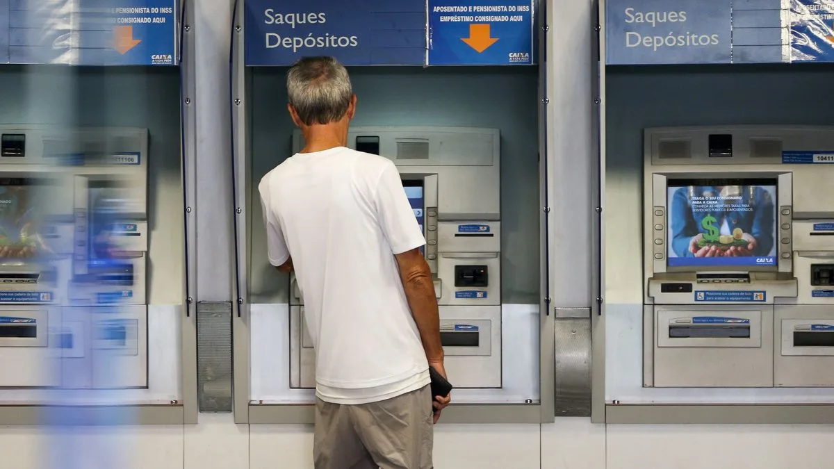 Deserto de serviço: Rio de Janeiro perdeu quase 900 agências bancárias desde 2019 