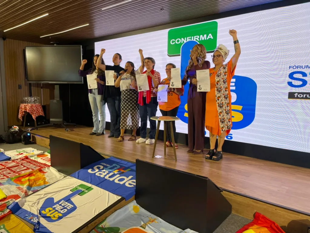 Candidatos e candidatas assinam carta de compromissos com a saúde pública do Brasil