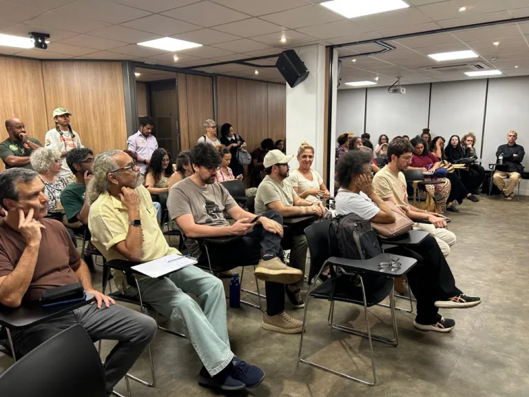 'Sobrevivência ameaçada': agentes culturais denunciam calote do Fundo de Apoio à Cultura no DF