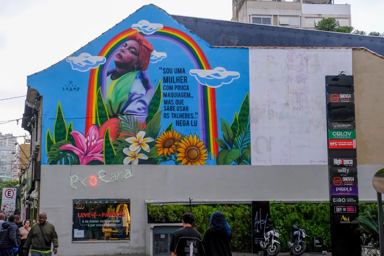 As vantagens de morar na Lima e Silva são muitas: dá para fazer tudo a pé