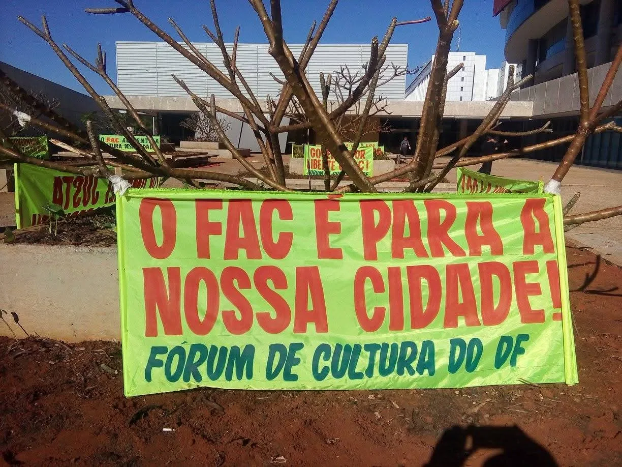 Medida ocorre em meio à suspensão de edital do Fundo de Apoio à Cultura e à disputa sobre a liberação dos recursos previstos para o setor