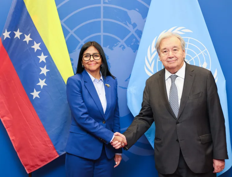 Em Nova York, Delcy Rodríguez se reúne com Guterres e marca fim do isolamento diplomático