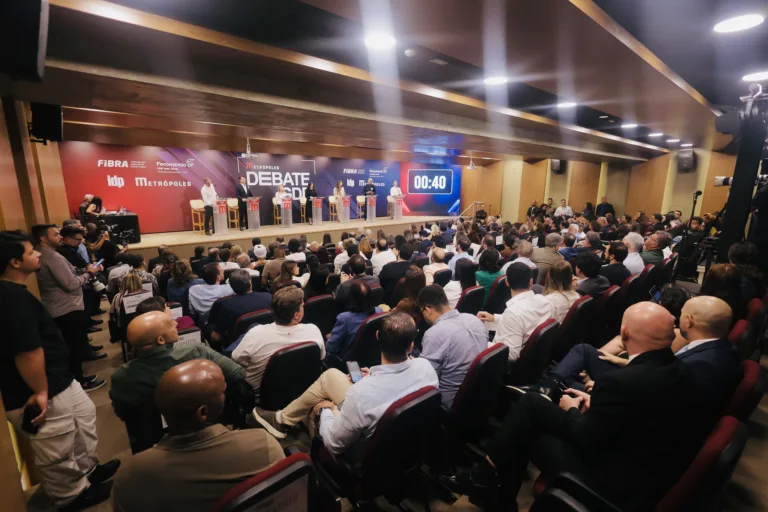 Candidatos ao GDF participaram, nesta quinta-feira (10), de debate promovido pelo Metrópoles, no auditório do IDP, na Asa Sul, em Brasília