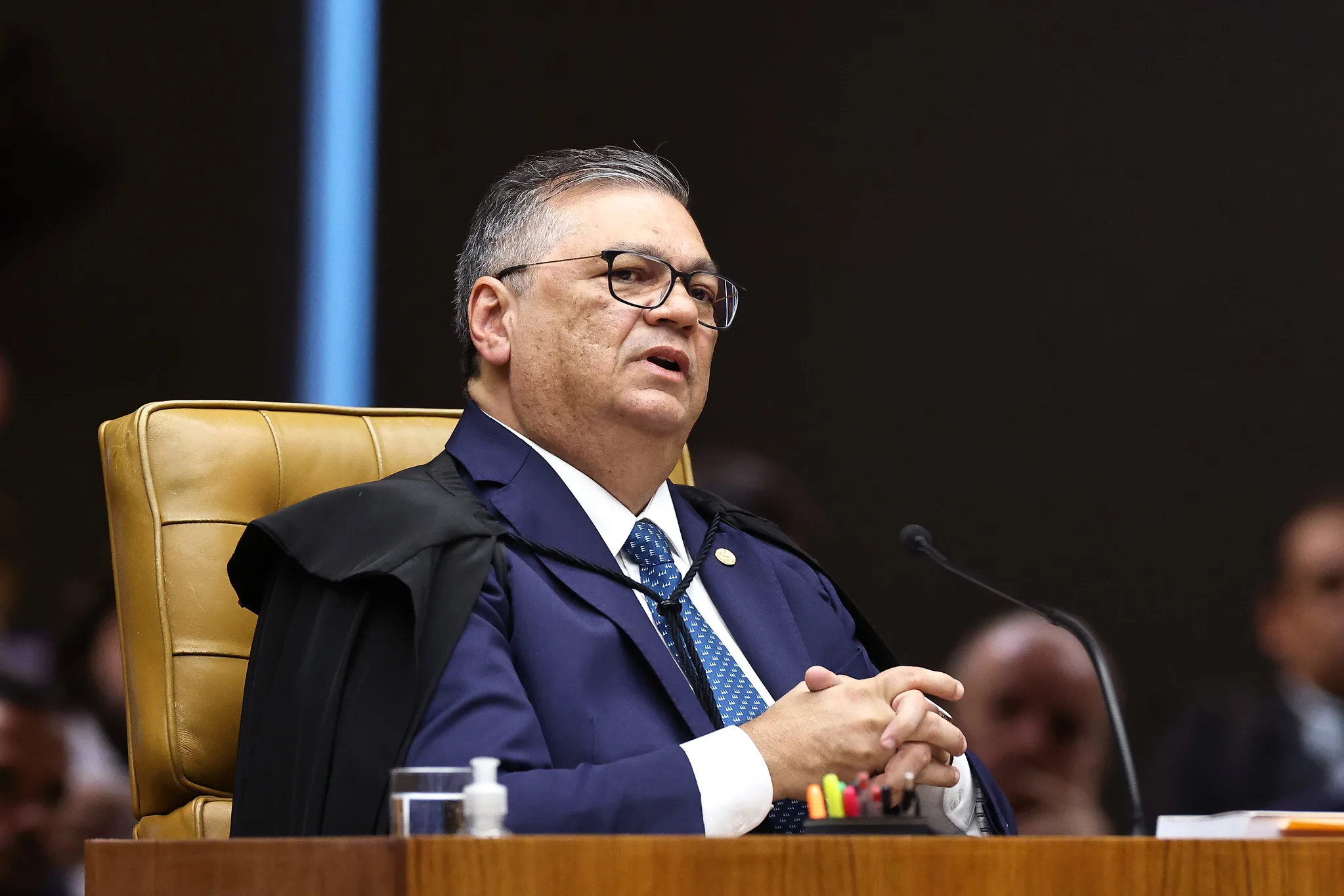 Flávio Dino durante sessão do STF em que pediu vista e alertou para a exposição da Corte a poucos dias da eleição.