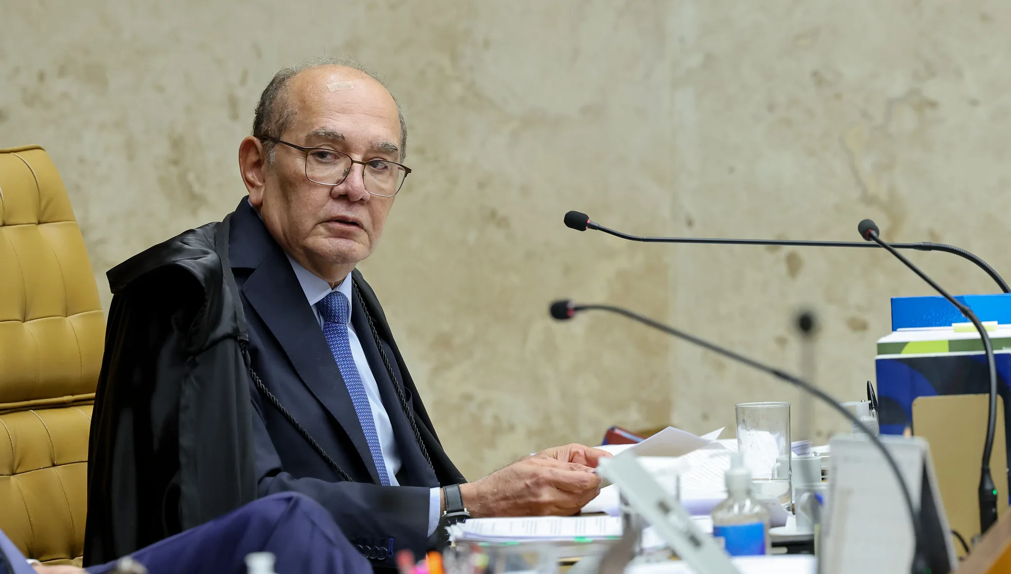 Gilmar Mendes durante sessão do STF que discutiu a validade da apuração da PF sobre Alexandre de Moraes e Daniel Vorcaro.
