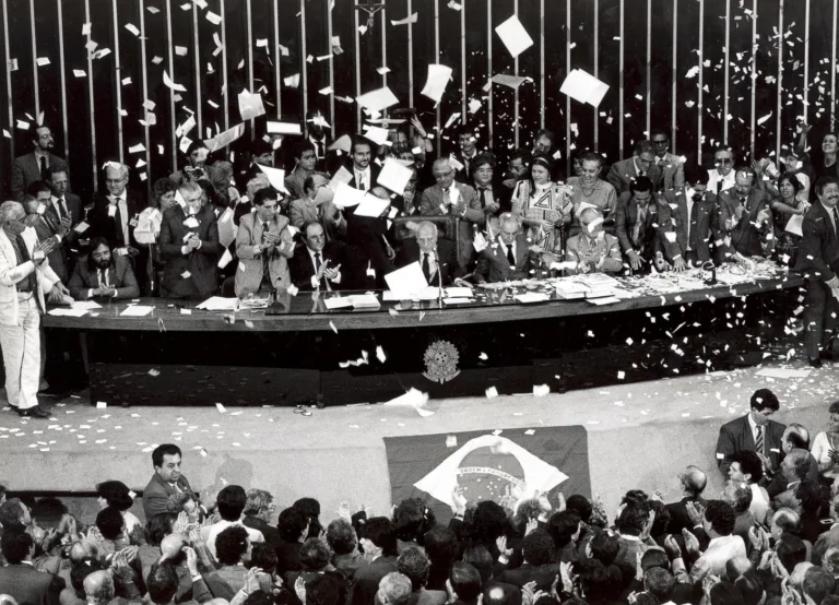 Série: Falando sobre a Constituição - Como chegamos até a Constituição de 1988?