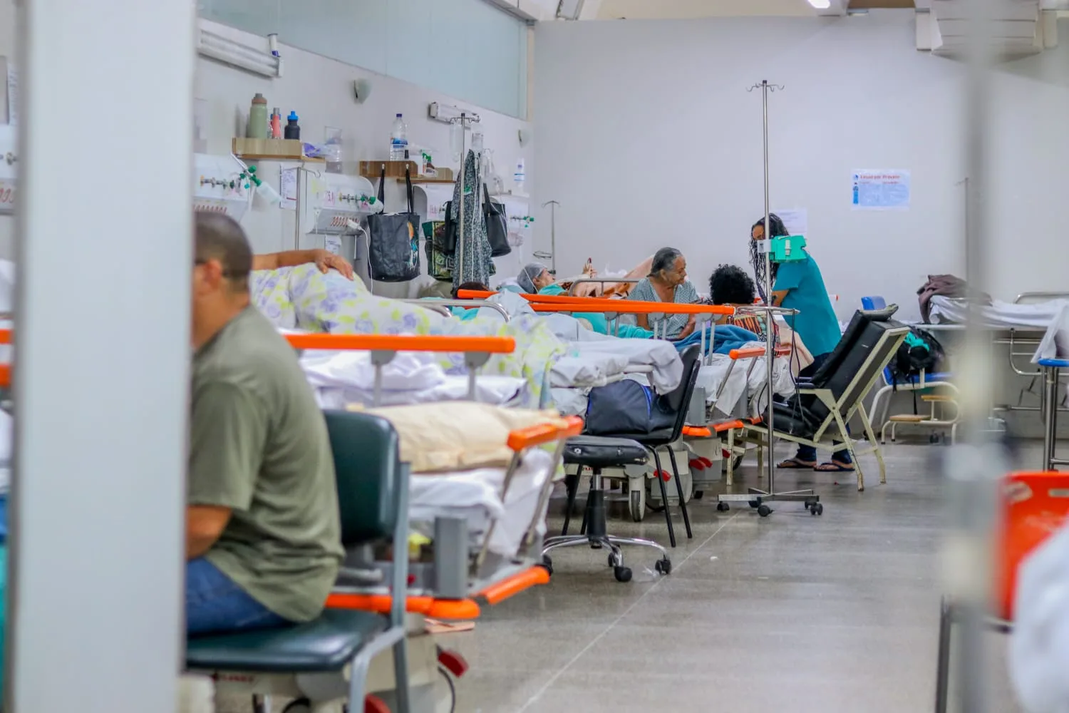 Mais de 11 mil esperam por psiquiatra no DF; fila tem pacientes desde 2019