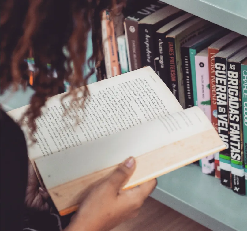 Seminário amplia debate sobre o papel das bibliotecas comunitárias para além dos livros