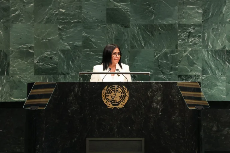 ‘Embora gere frustrações, é parte da estratégia’: analista avalia discurso de Delcy na ONU