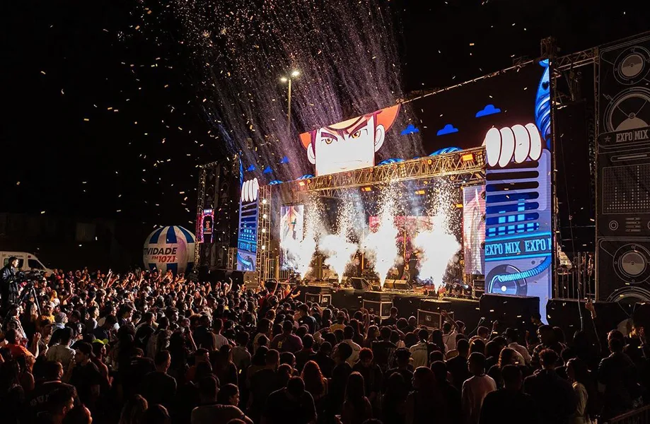 Festival ExpoMix Brasil reúne shows e atrações musicais no Museu Nacional, em Brasília