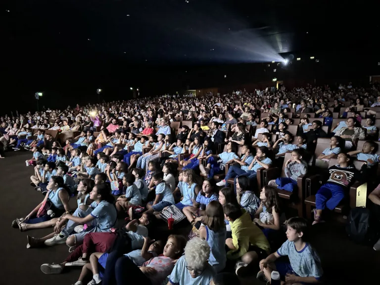 Festival de Brasília reúne estreias, homenagens e debates em nove dias de programação 