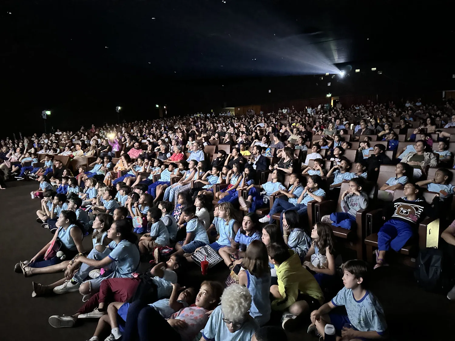 Festival de Brasília reúne estreias, homenagens e debates em nove dias de programação 