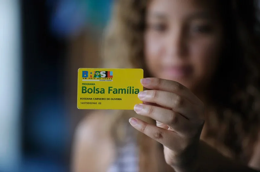 'É possível perceber as mudanças ocorridas na vida dos brasileiros, especialmente das mulheres', afirma Ana Cristina Melo