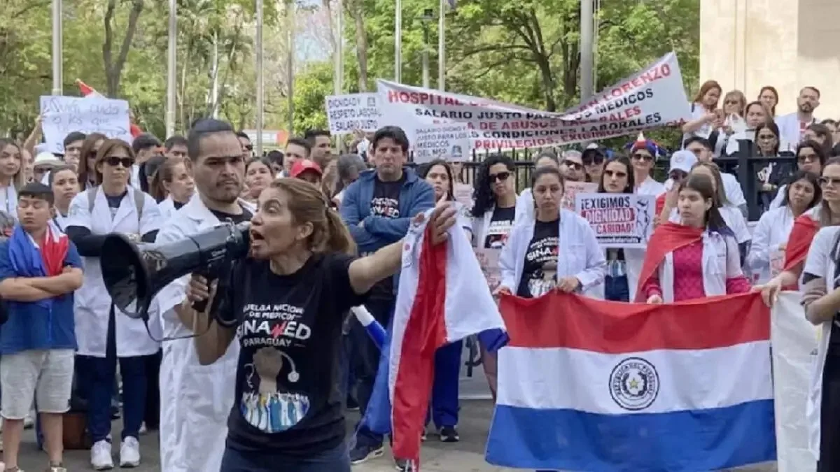 Médicos e professores do setor público anunciaram novas greves no Paraguai