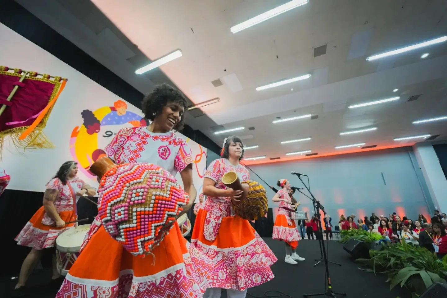 Baque Mulher - Maracatu de baque virado. Curitiba (PR)