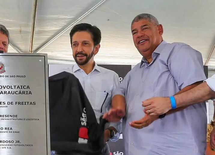 O ex-presidente da Câmara Municipal de São Paulo Milton Leite ao lado do prefeito Ricardo Nunes