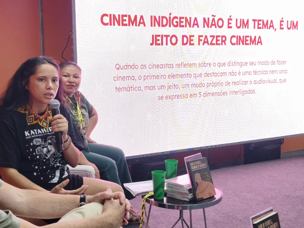 Cineastas refletem sobre modo de fazer cinema indígena durante Festival de Brasília