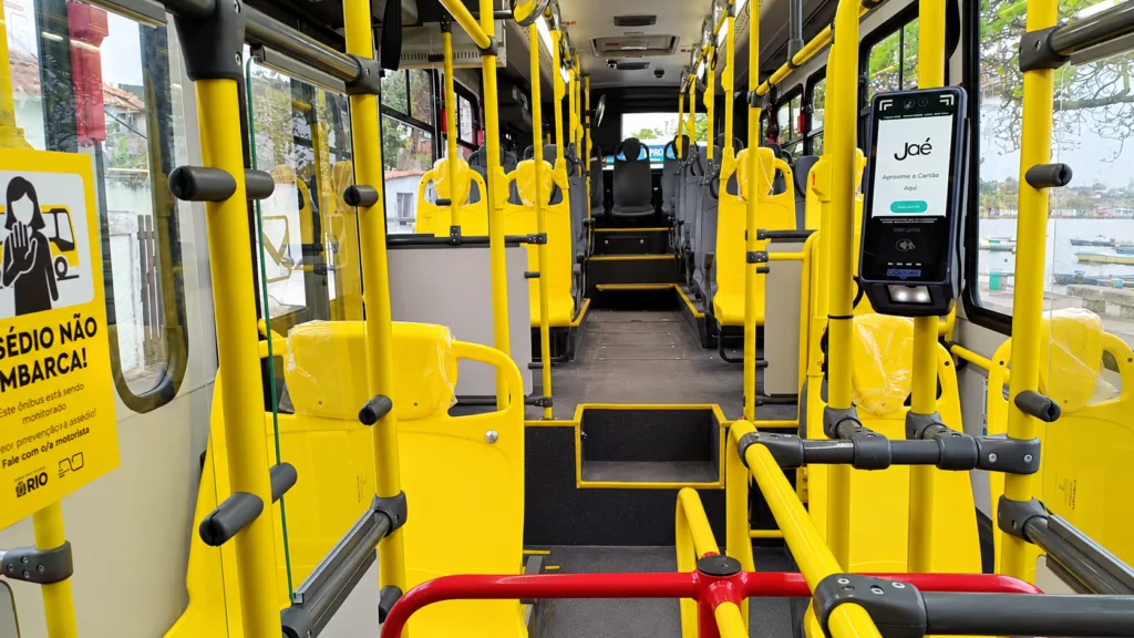 Ônibus no Rio circulam com validador exclusivo da bilhetagem municipal