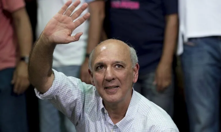 José Roberto Arruda (PSD) anunciou que não apoiará a chapa de Celina Leão (PP) e Gustavo Rocha (Republicanos) e criticou a gestão do Governo do Distrito Federal