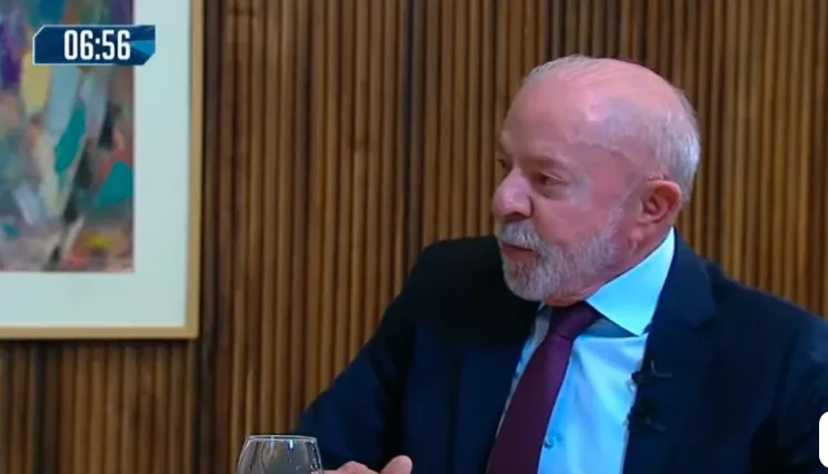 Presidente Lula durante entrevista para o Jornal da Record.
