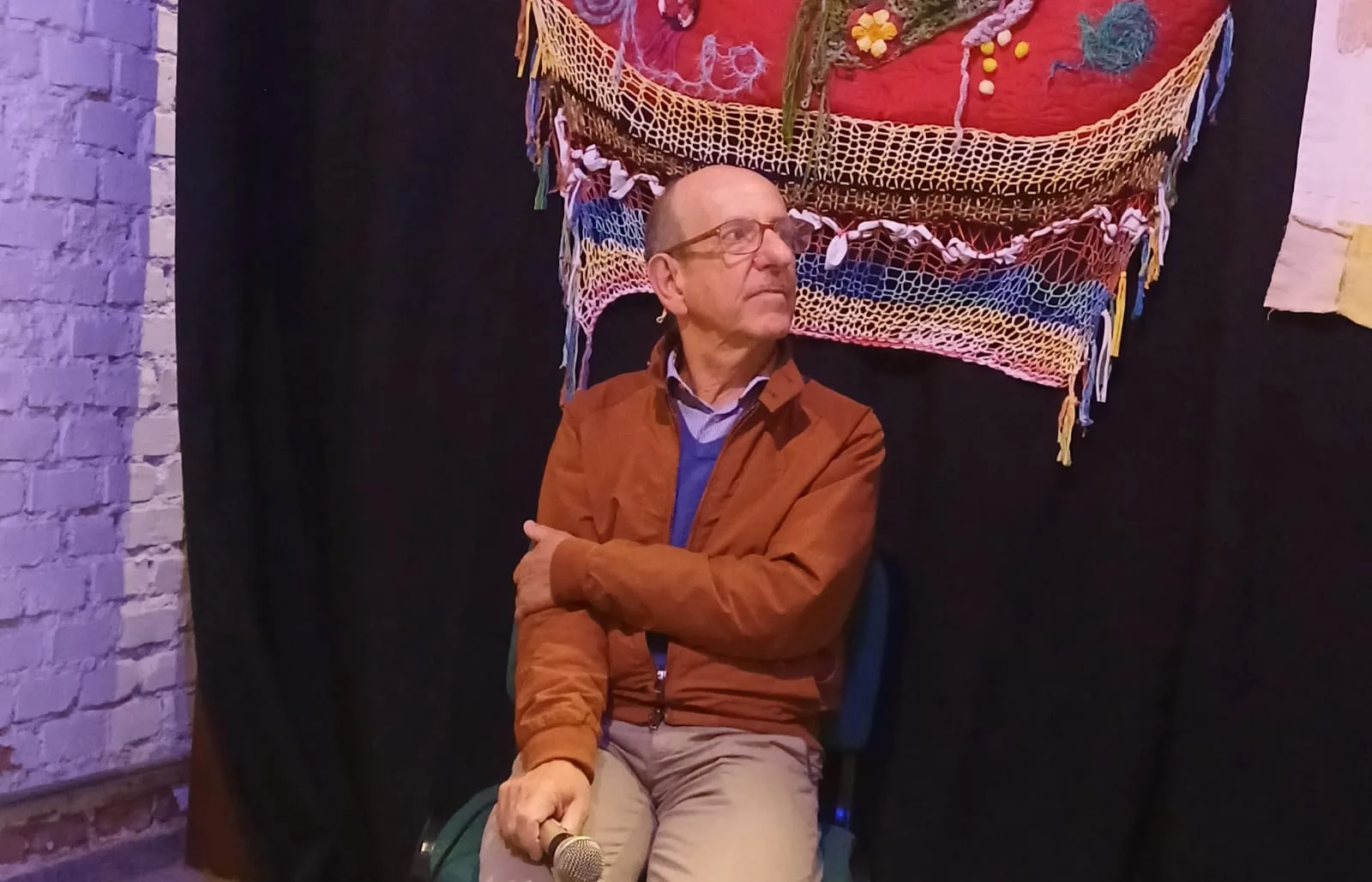Marco Bobbio apresentou os três pilares da Slow Medicine — sobriedade, respeito e justiça — em encontro na capital gaúcha