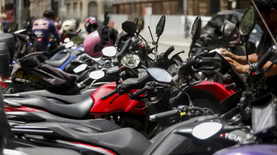 Programa Move Brasil proporciona linha de crédito para entregadores e motoristas de aplicativo
