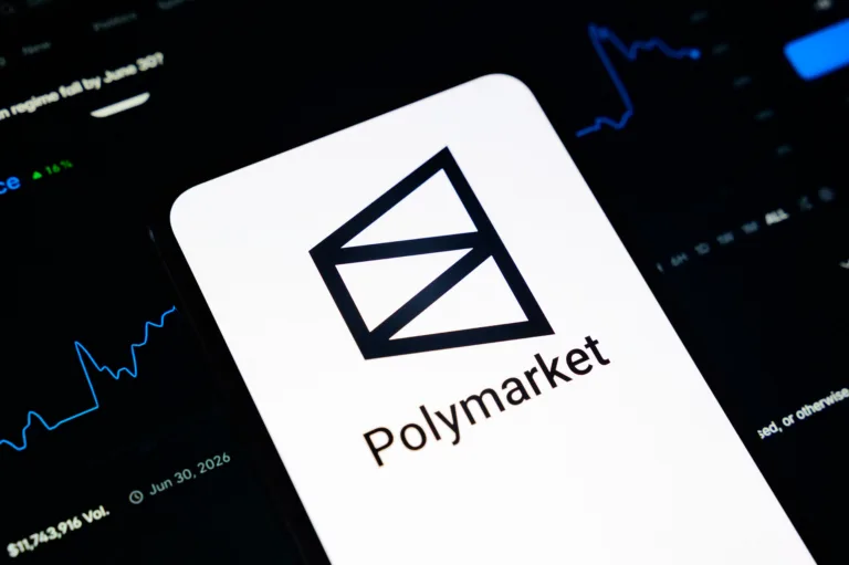 Polymarket: como plataforma de apostas banida no Brasil alavanca Flávio Bolsonaro