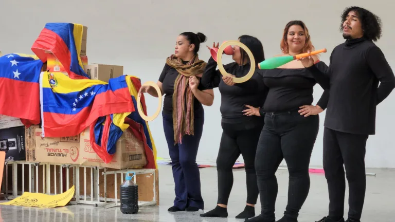 Bolívar segundo Boal: obra inédita de escritor brasileiro inspira teatro comunal na Venezuela